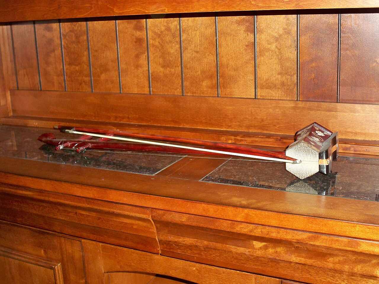 Erhu çalgısı